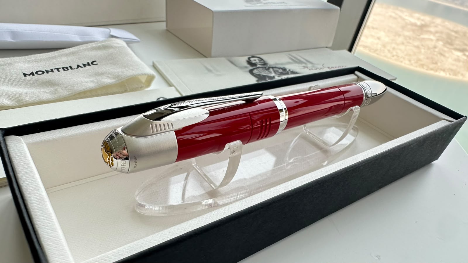 Montblanc Enzo Ferrari Special Edition pen, capped view