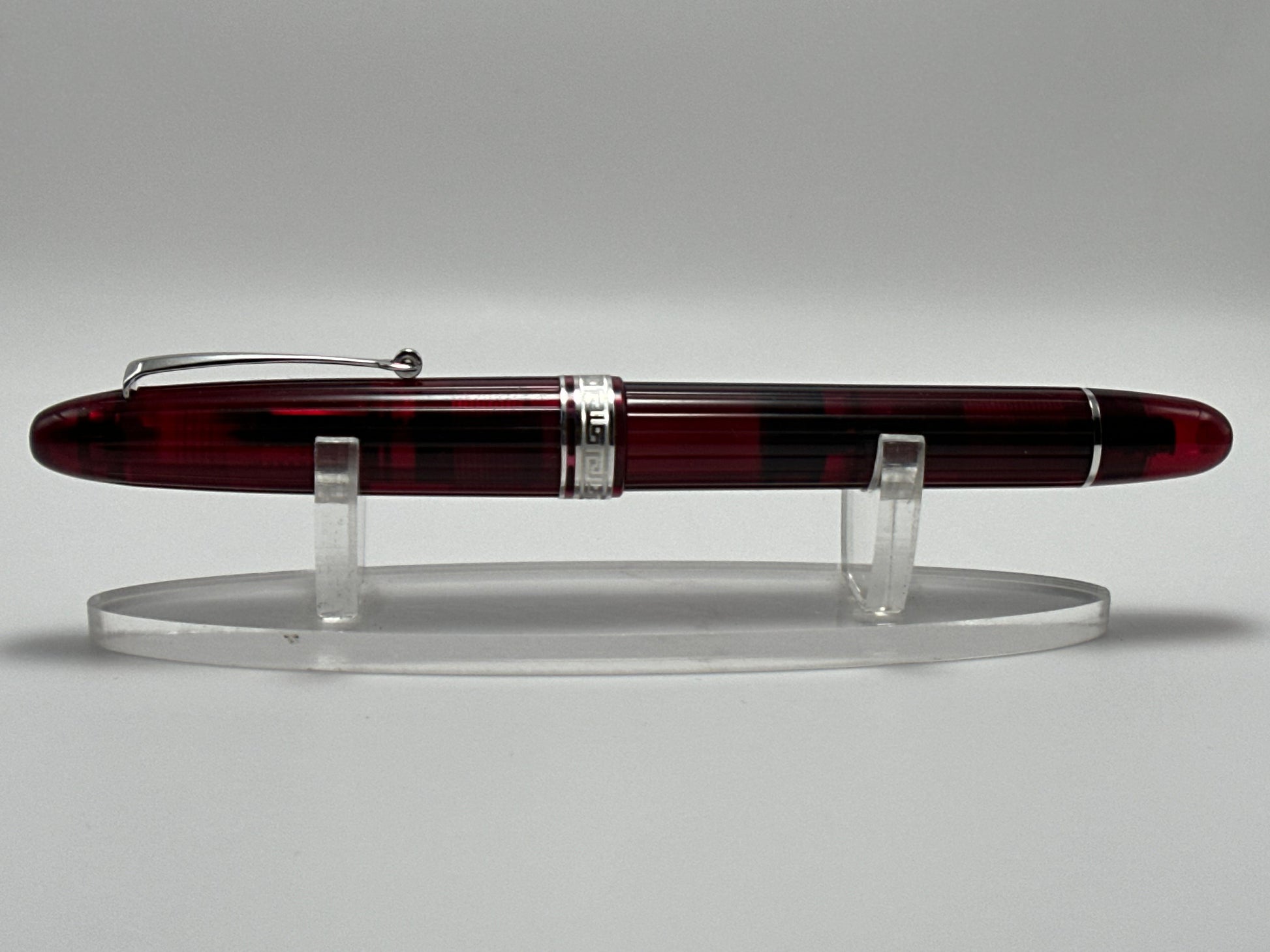 Omas Cocktail Bloody Mary fountain pen on display stand