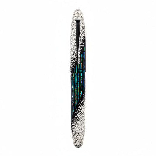 Taccia Empress Winter Breath Urushi fountain pen, capped