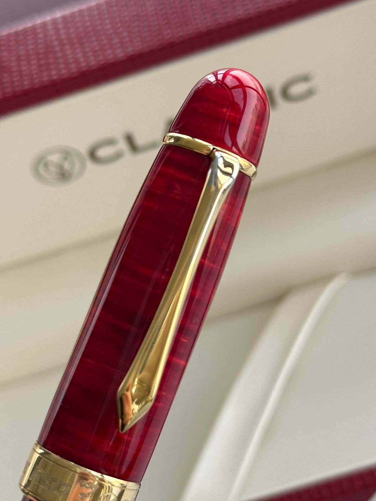 2007 CLASSIC PENS LM1 FLAME RED LAMBROU LIMITED EDITION FOUNTAIN PEN