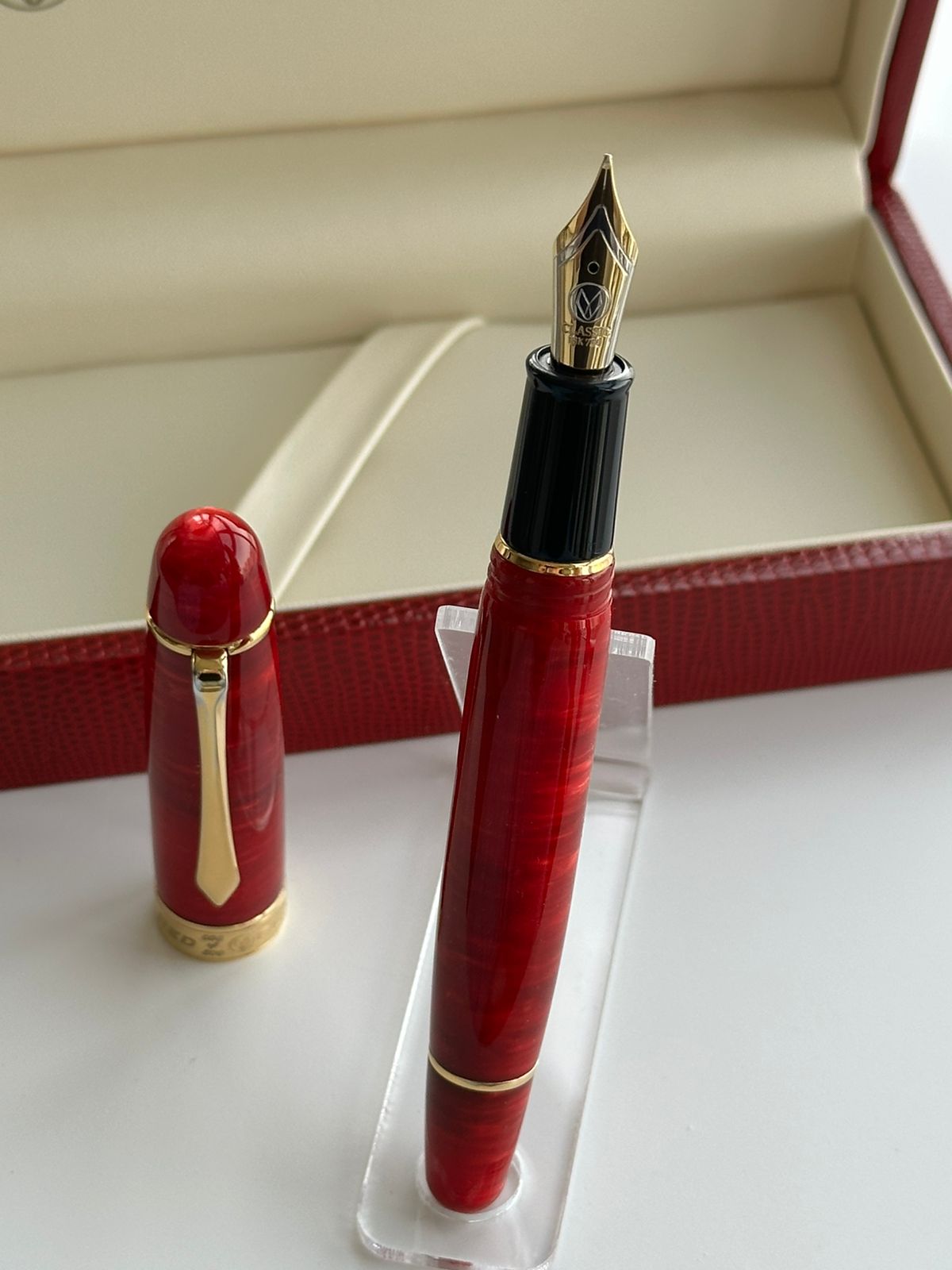 2007 CLASSIC PENS LM1 FLAME RED LAMBROU LIMITED EDITION FOUNTAIN PEN