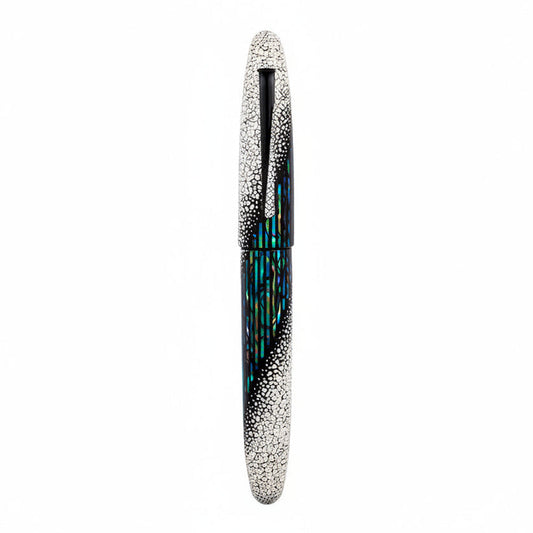Taccia Empress Winter Breath Urushi Lmited Edition 041/288 B 18K Gold nIB Fountain Pen